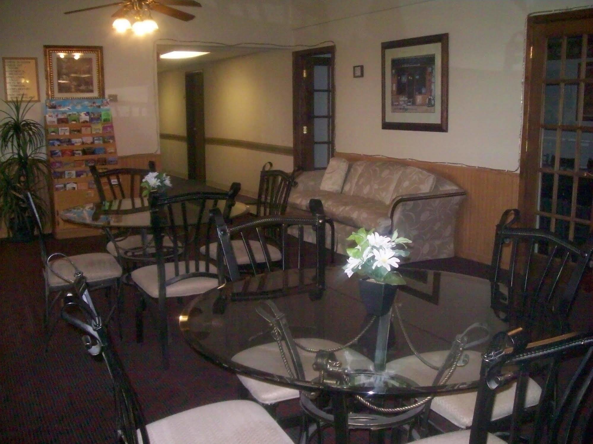 Atlanta Inn - Atlanta, Il Екстериор снимка